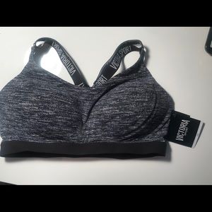 Victoria Sport Medium Support Sports Bra Size 36C